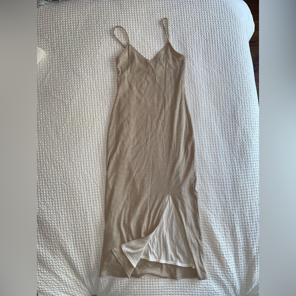 Abercrombie ribbed midi dress